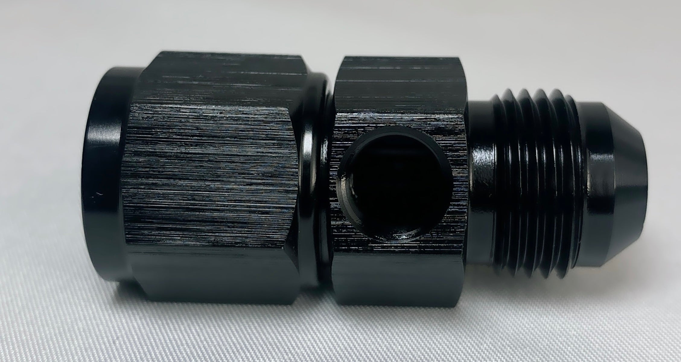Gauge port or pressure port AN adapter fitting